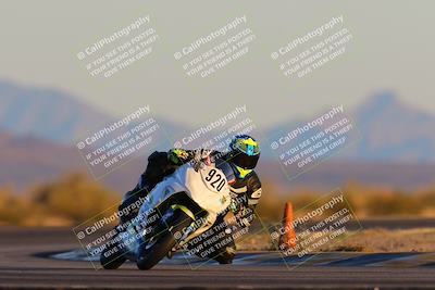 media/Jan-21-2023-CVMA (Sat) [[b9eef8ba1f]]/Race 13 500 Supersport-350 Supersport/